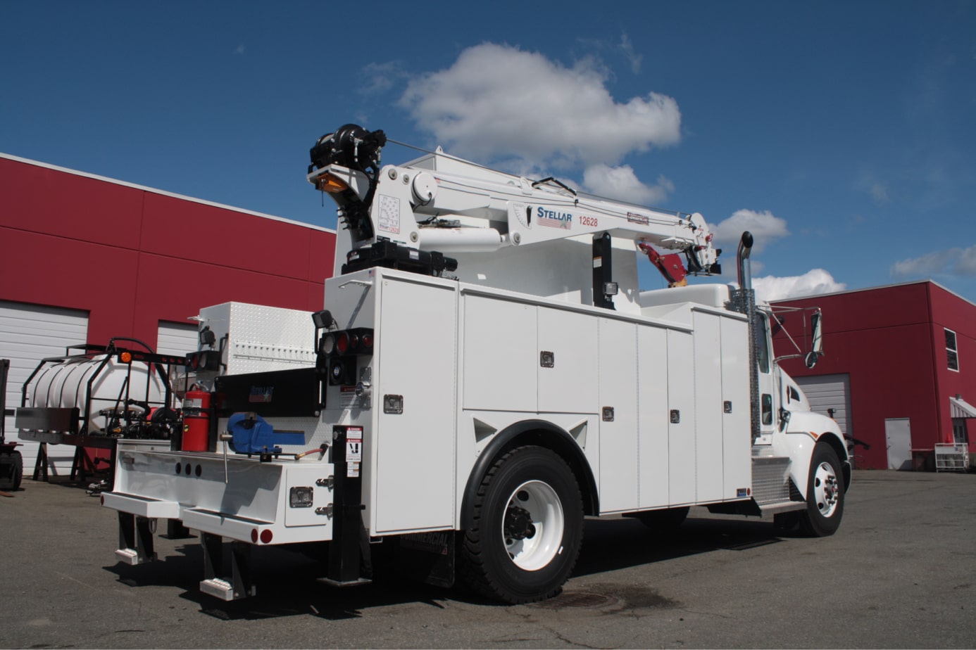 Service & Support Commercial Truck Equipment Co.